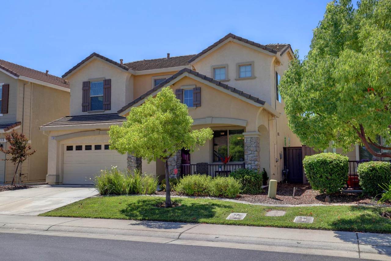 1740 Vignolia Loop - Photo 1