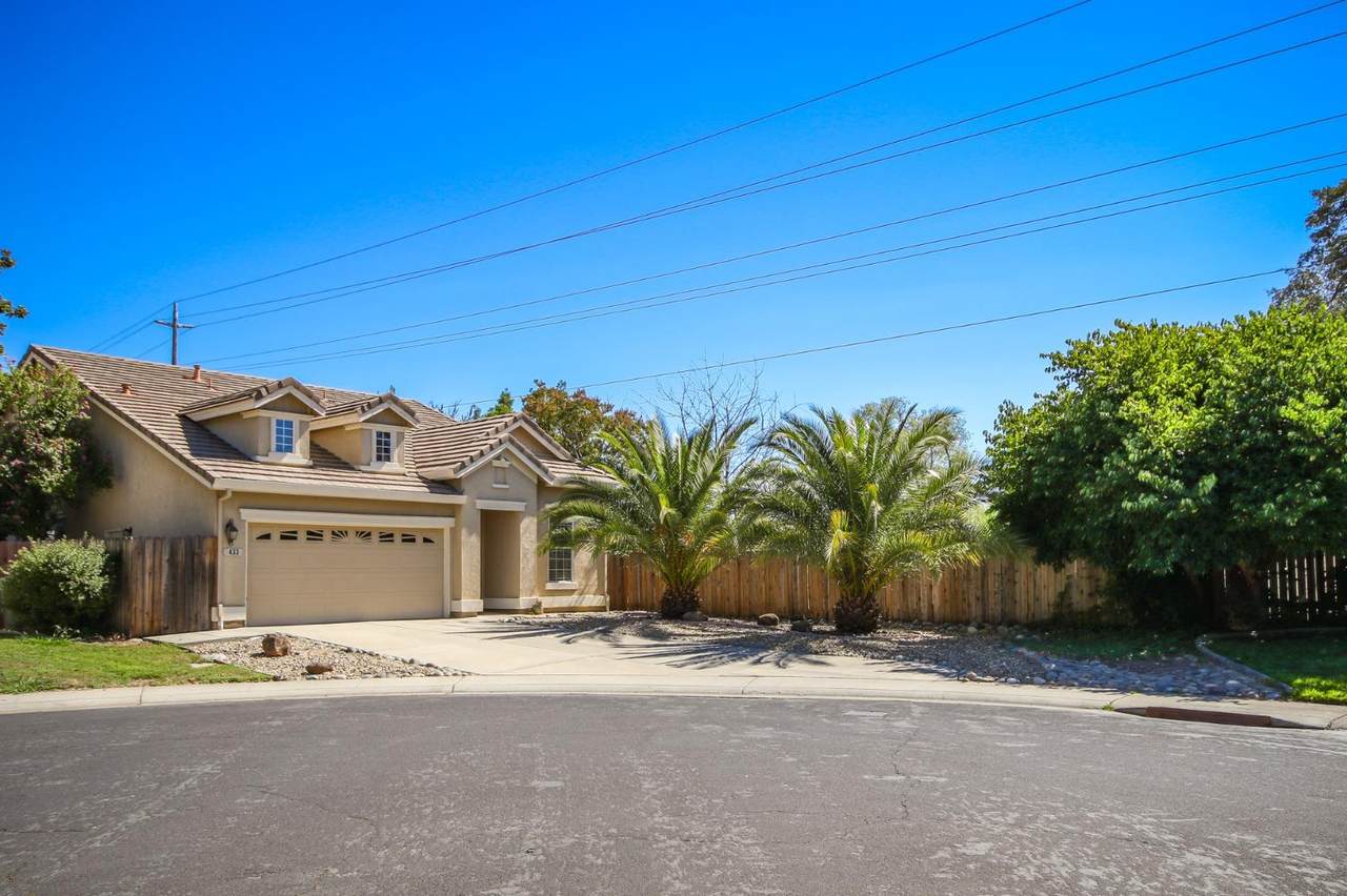 433 Jelly Bean Court - Photo 1