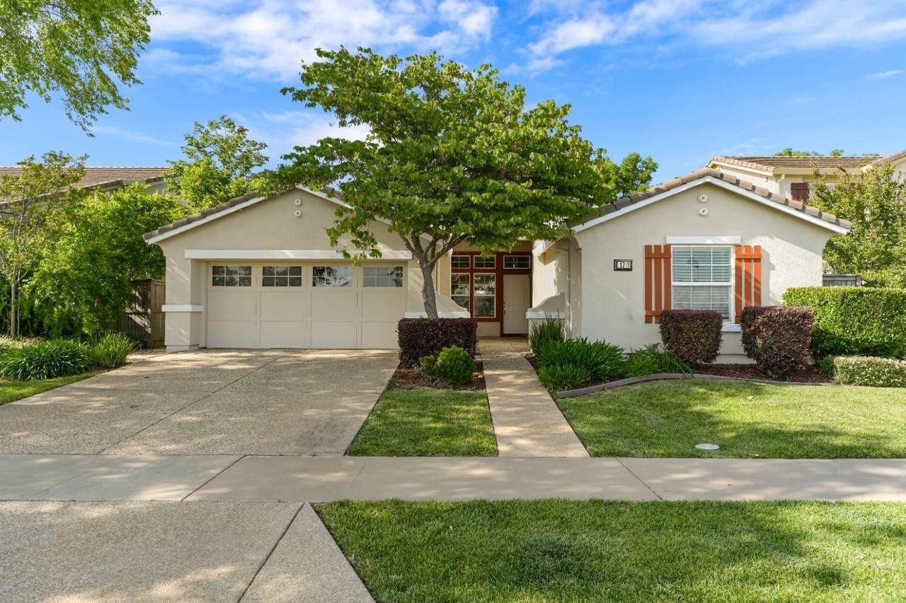 11751 Justinian Drive - Photo 1