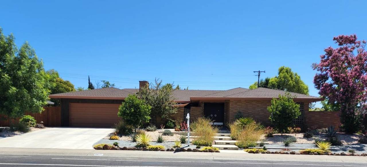 6871 13th Street - Photo 1