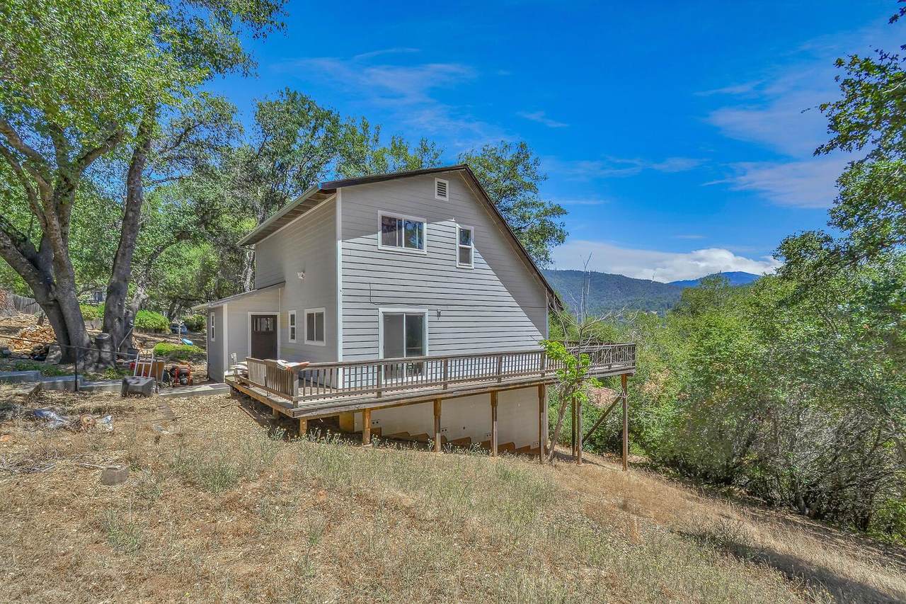 19147 Sunrise Drive - Photo 1