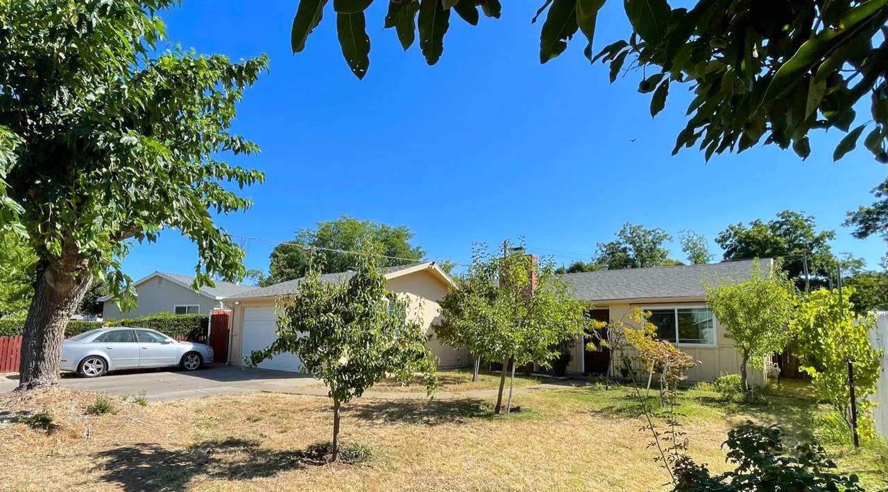 2905 Grayson Way - Photo 1