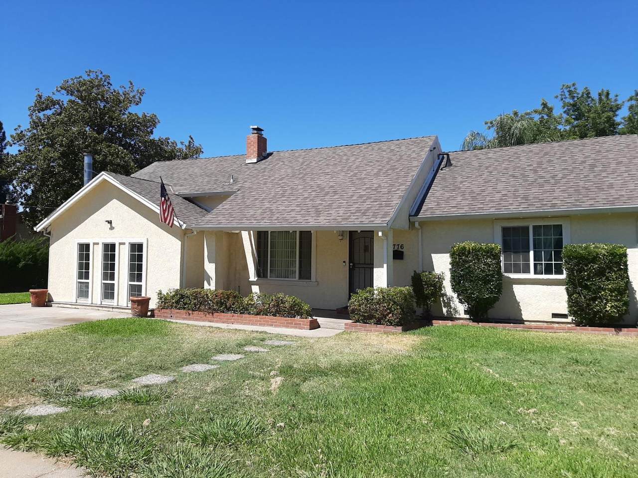 1776 Boynton Avenue - Photo 1