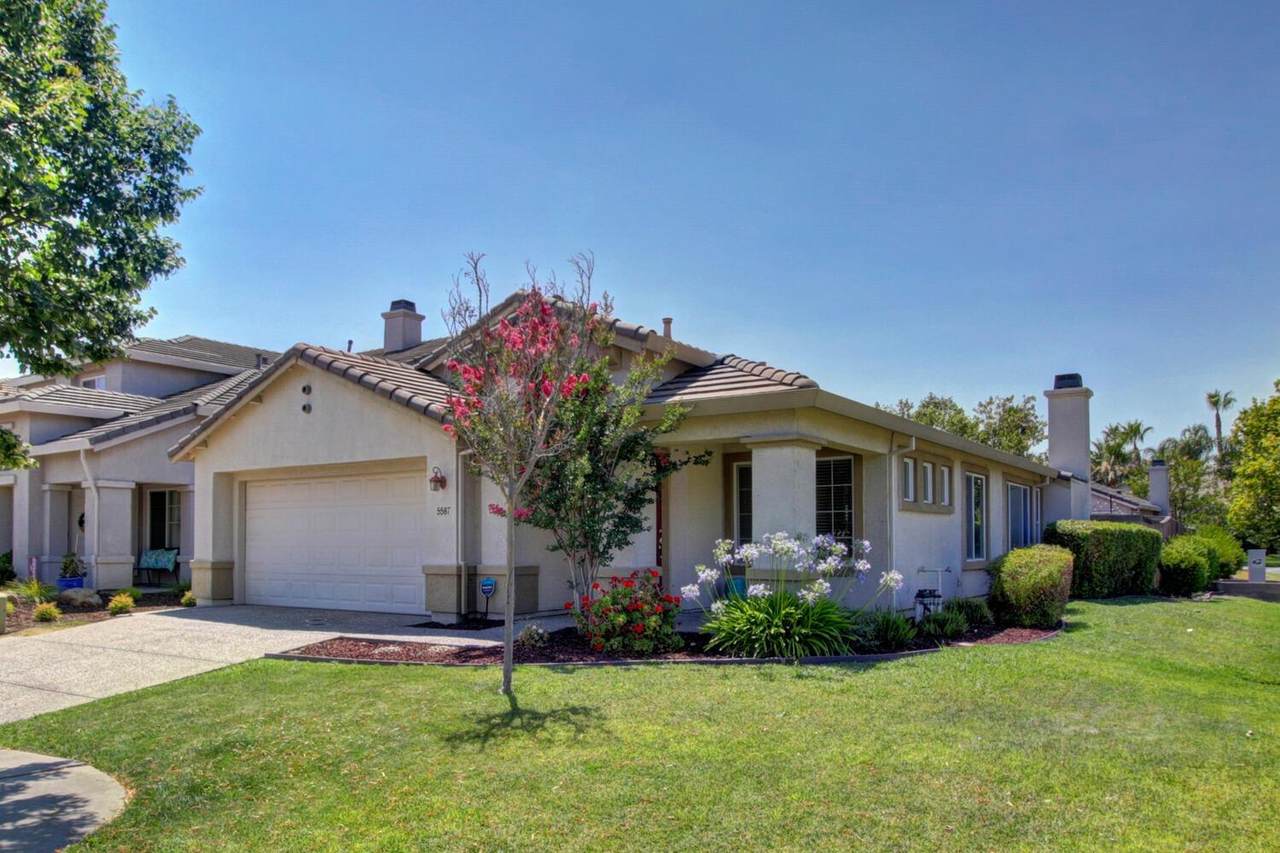 5587 Celebration Street - Photo 1