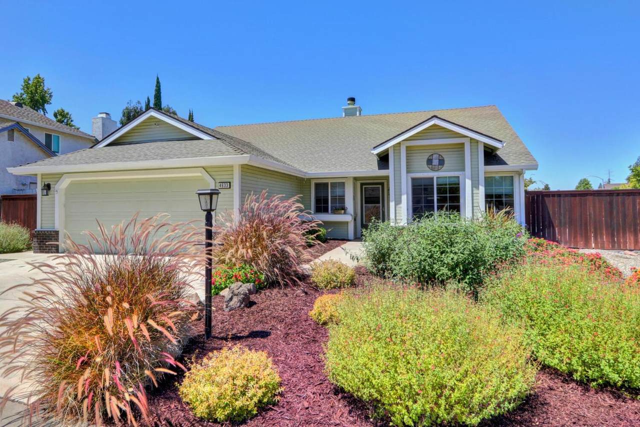 4633 Swindon Way - Photo 1