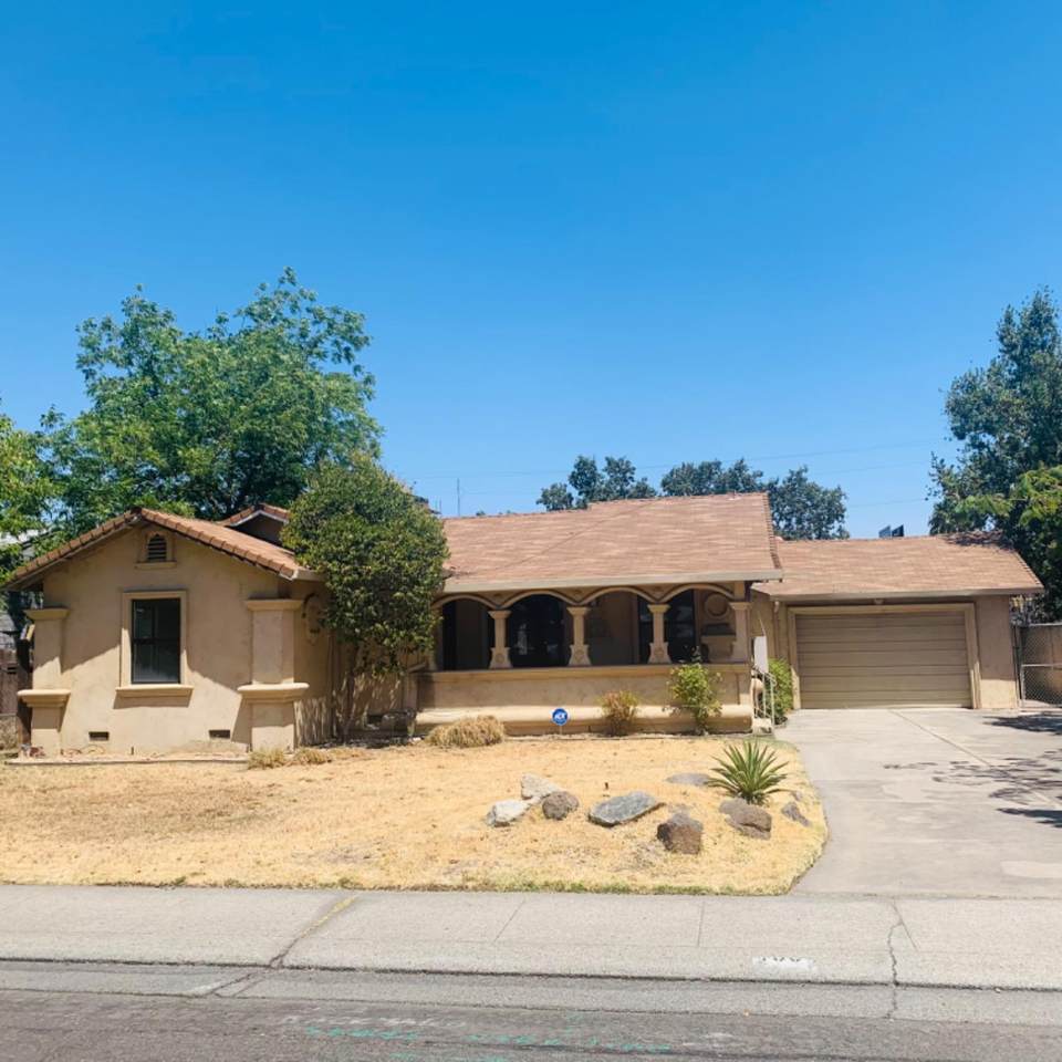 1804 Sierra Nevada Street - Photo 1