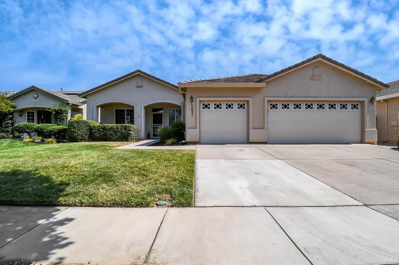 1437 Butte Vista Lane - Photo 1