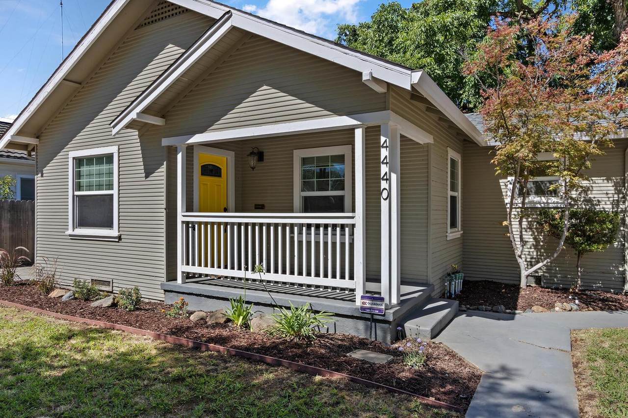 4440 55th Street - Photo 1
