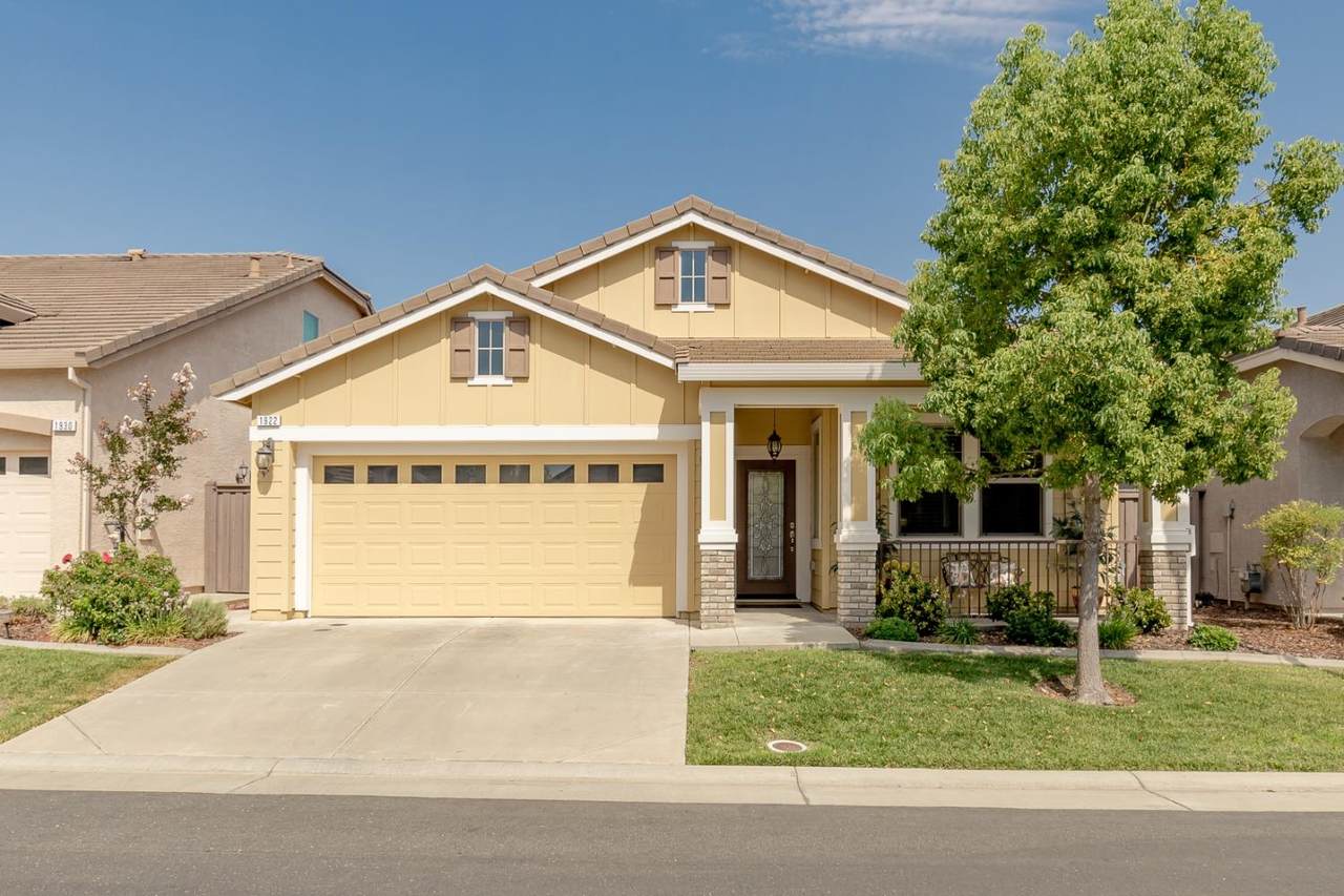 1922 Verrazona Drive - Photo 1