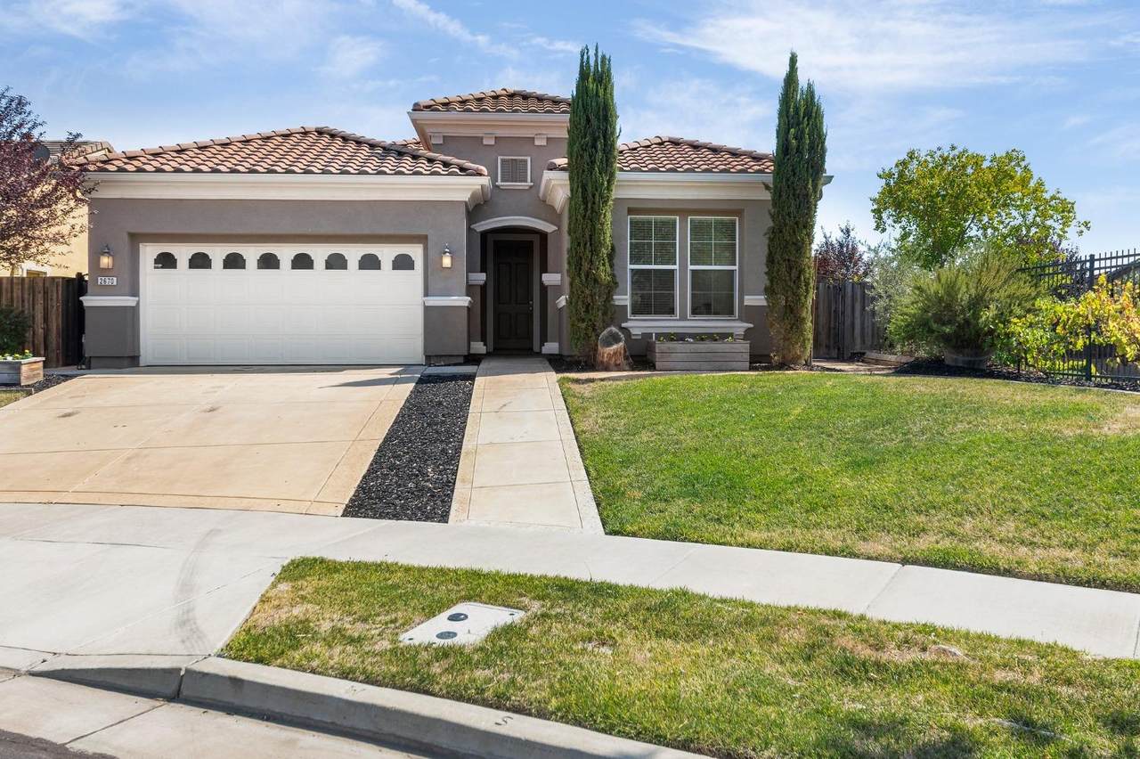 2670 Neal Way - Photo 1