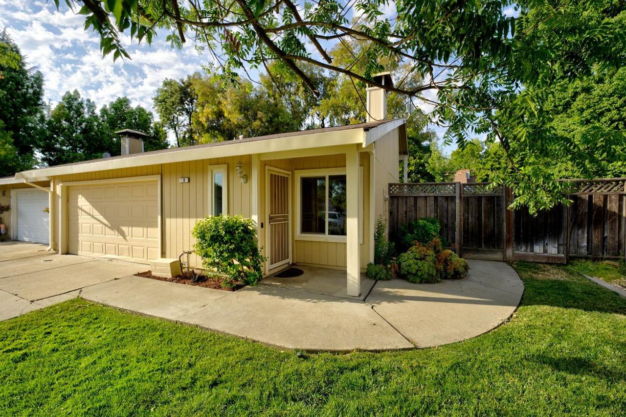 18 Jerae Court - Photo 1