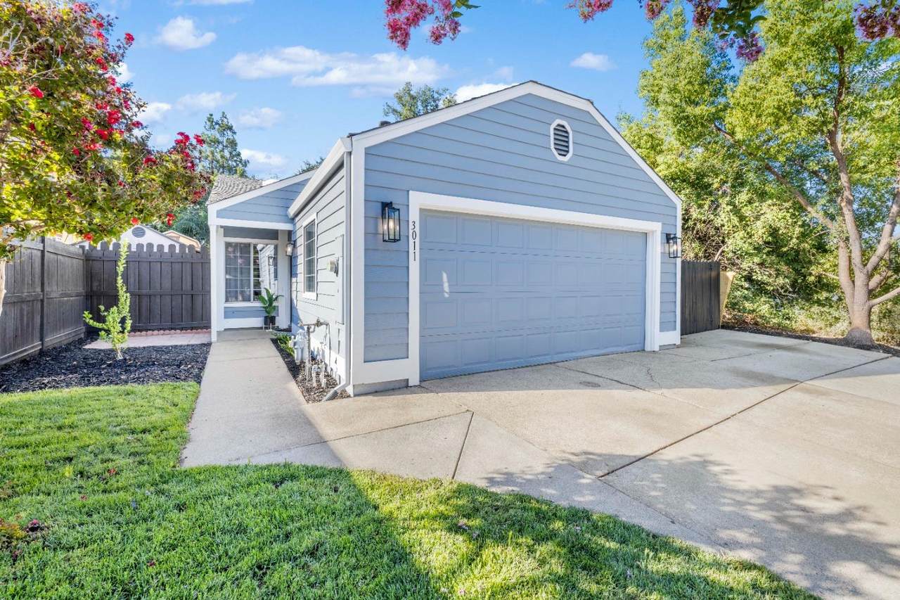 3011 Twin Creeks Lane - Photo 1