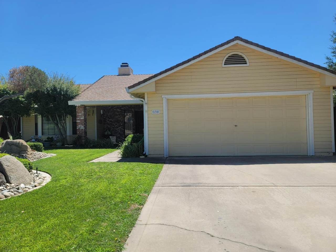 130 Manzanita Drive - Photo 1