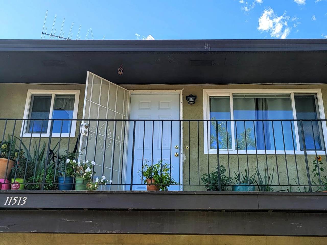 11513 Quartz Drive - Photo 1