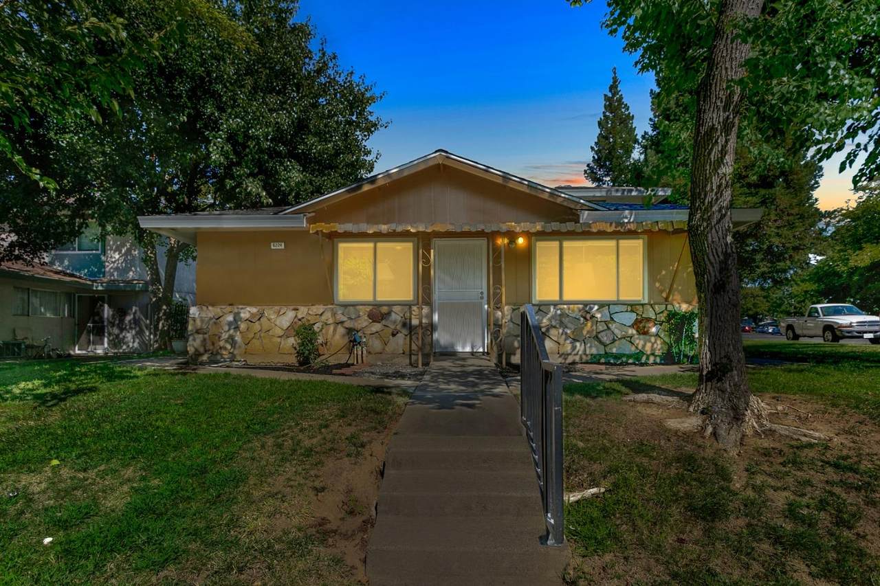 6224 Cavan Drive - Photo 1