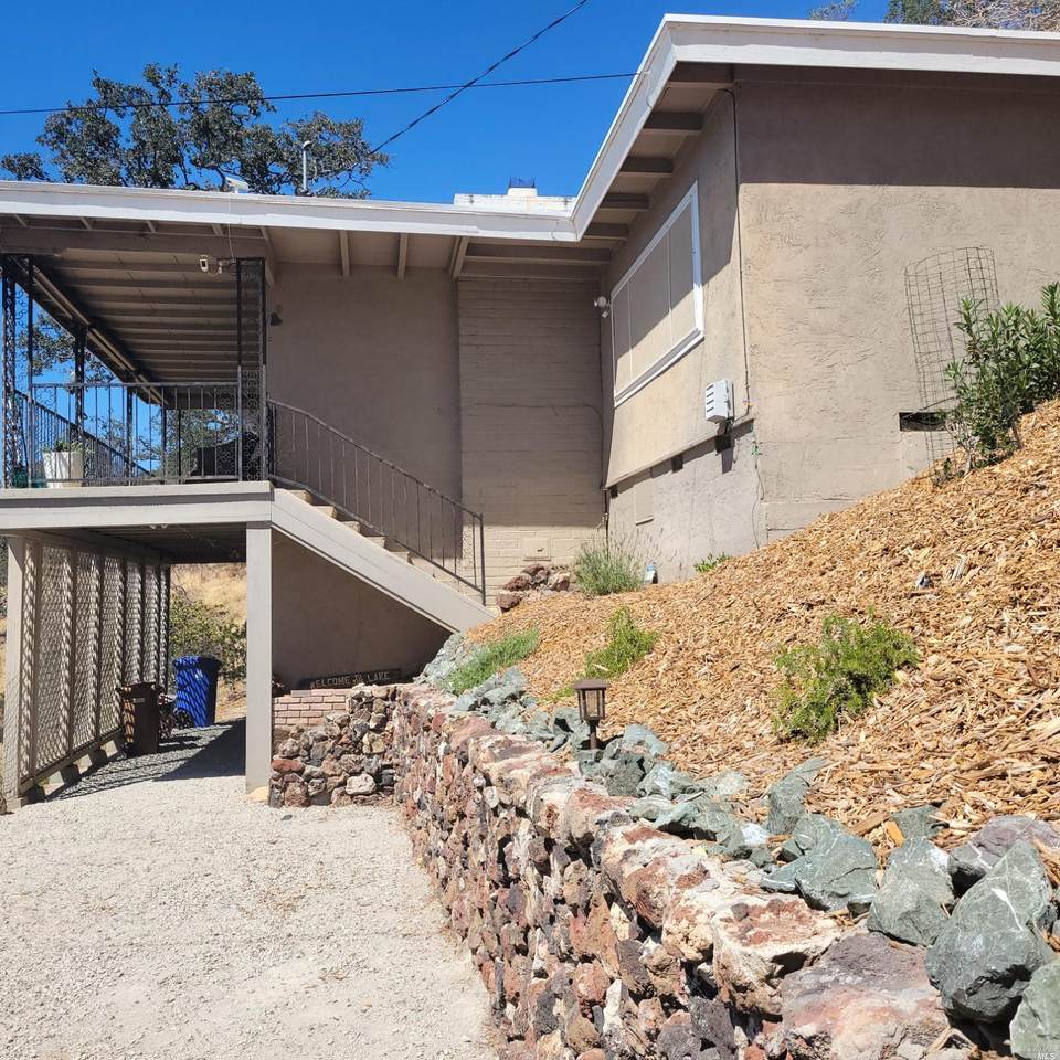 11480 Lakeshore Drive - Photo 1