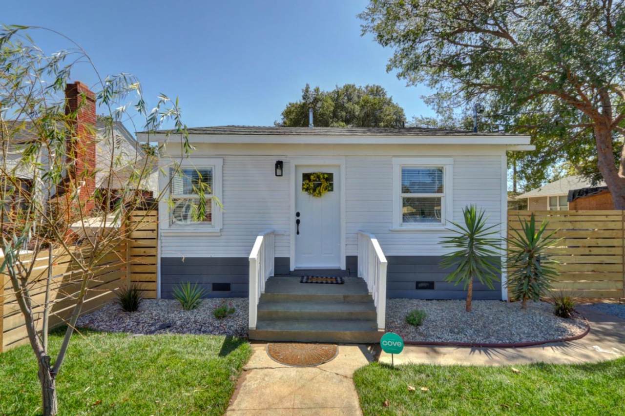 4608 12th Avenue - Photo 1