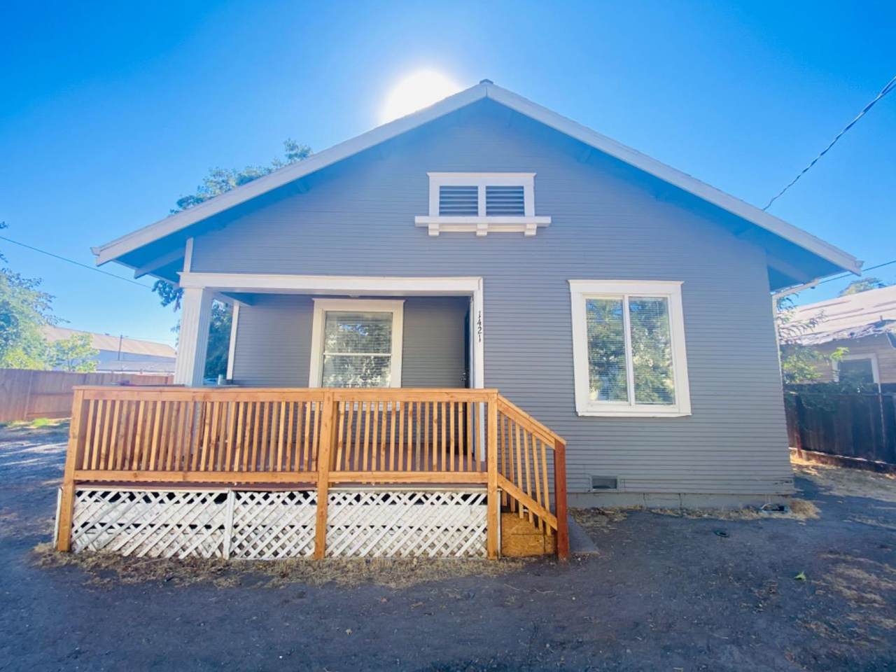 1421 Report Avenue - Photo 1