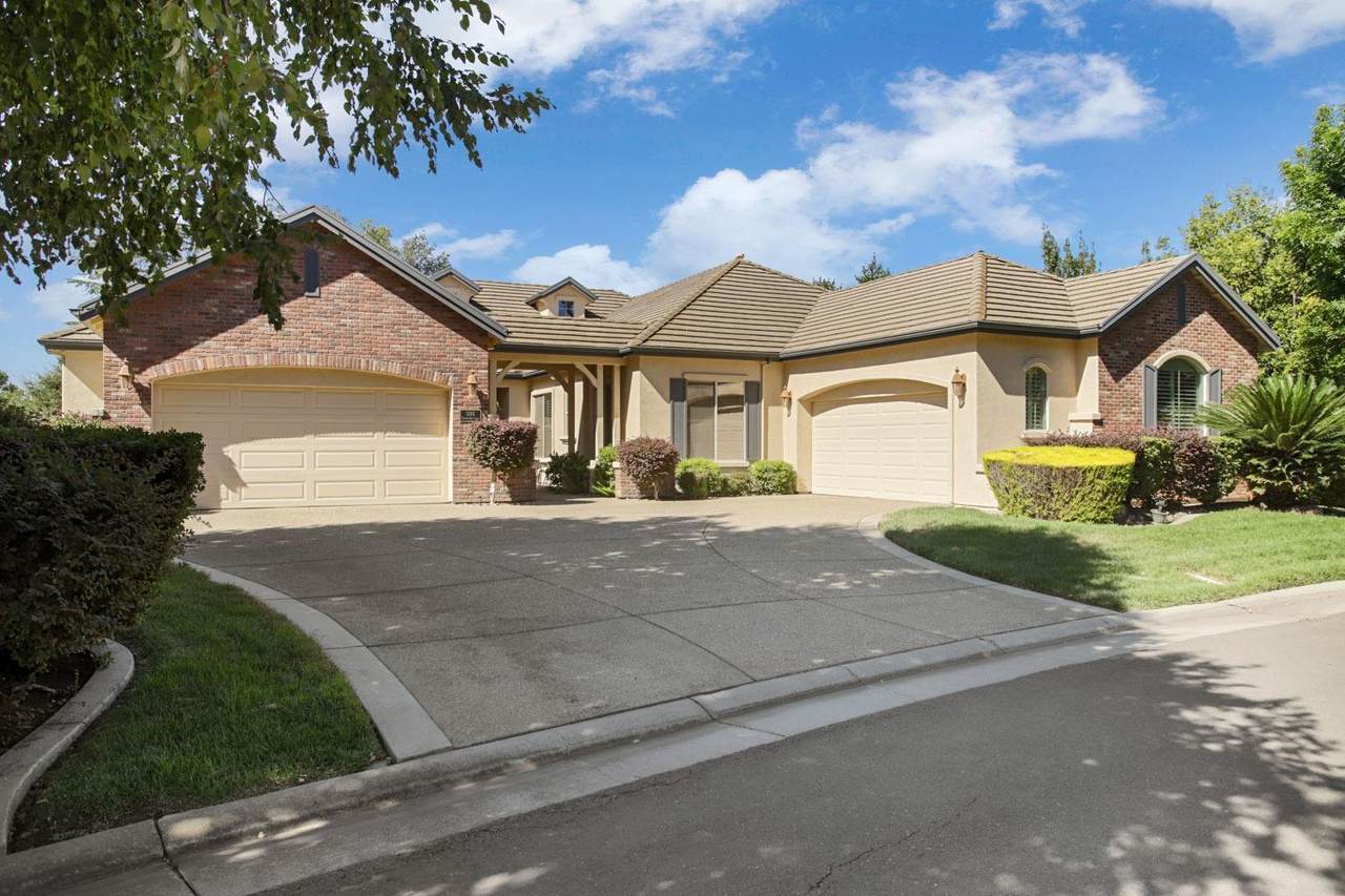 5001 Spanish Bay Circle - Photo 1