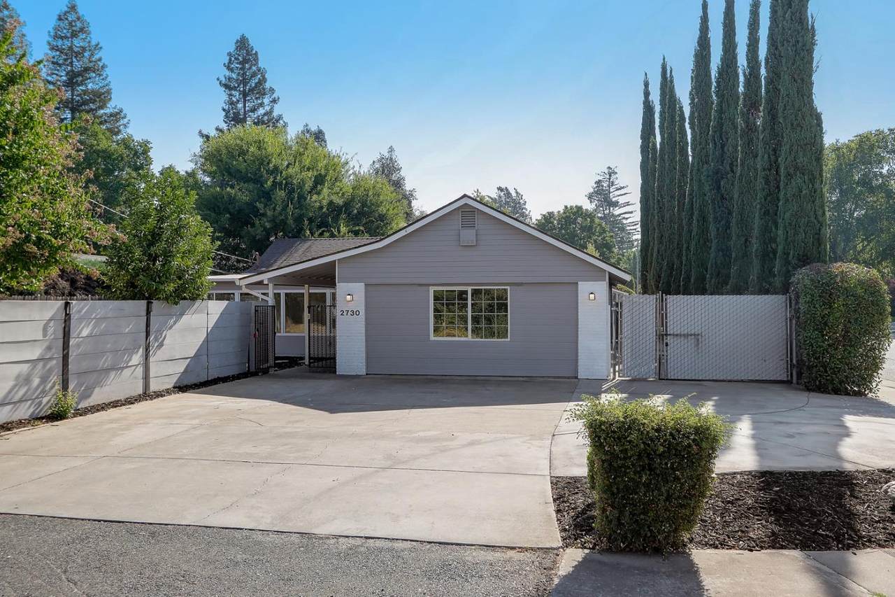 2730 Garfield Avenue - Photo 1