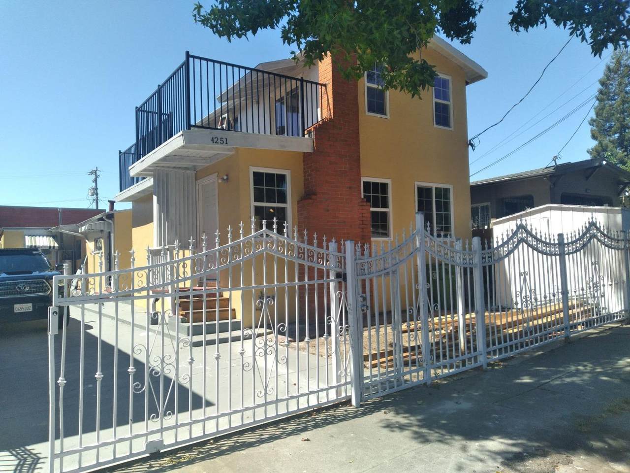 4251 Quigley Place - Photo 1