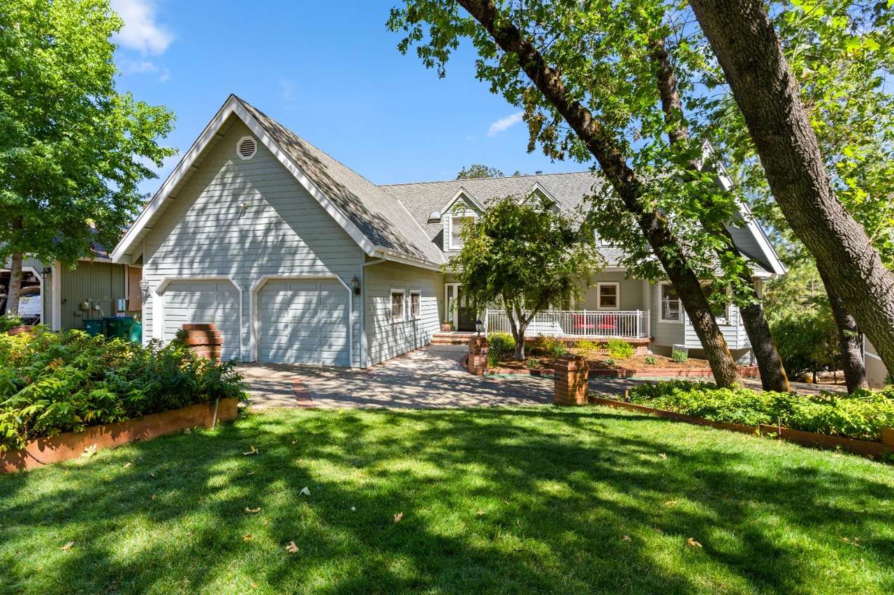 12064 Waxwing Court - Photo 1