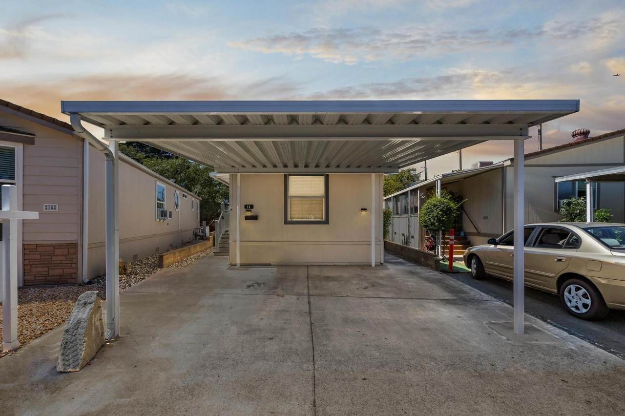 5505 Grove Street - Photo 1