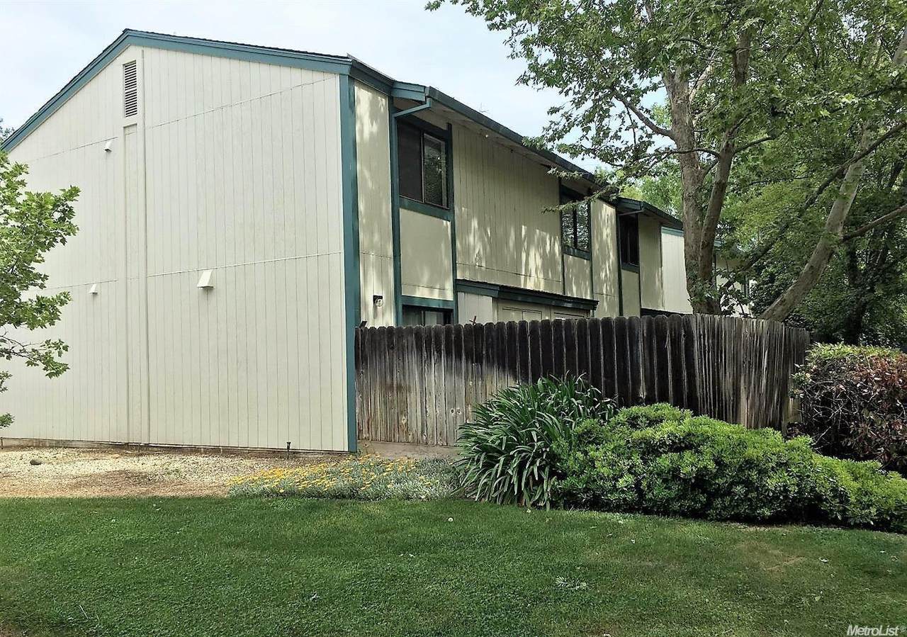 2300 Sycamore Lane - Photo 1