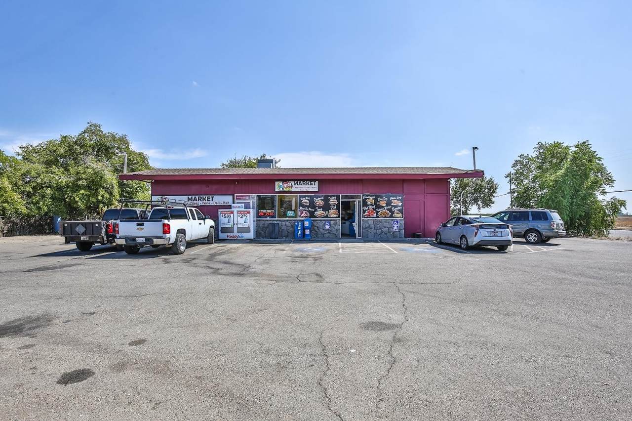 29020 County Road 6 - Photo 1