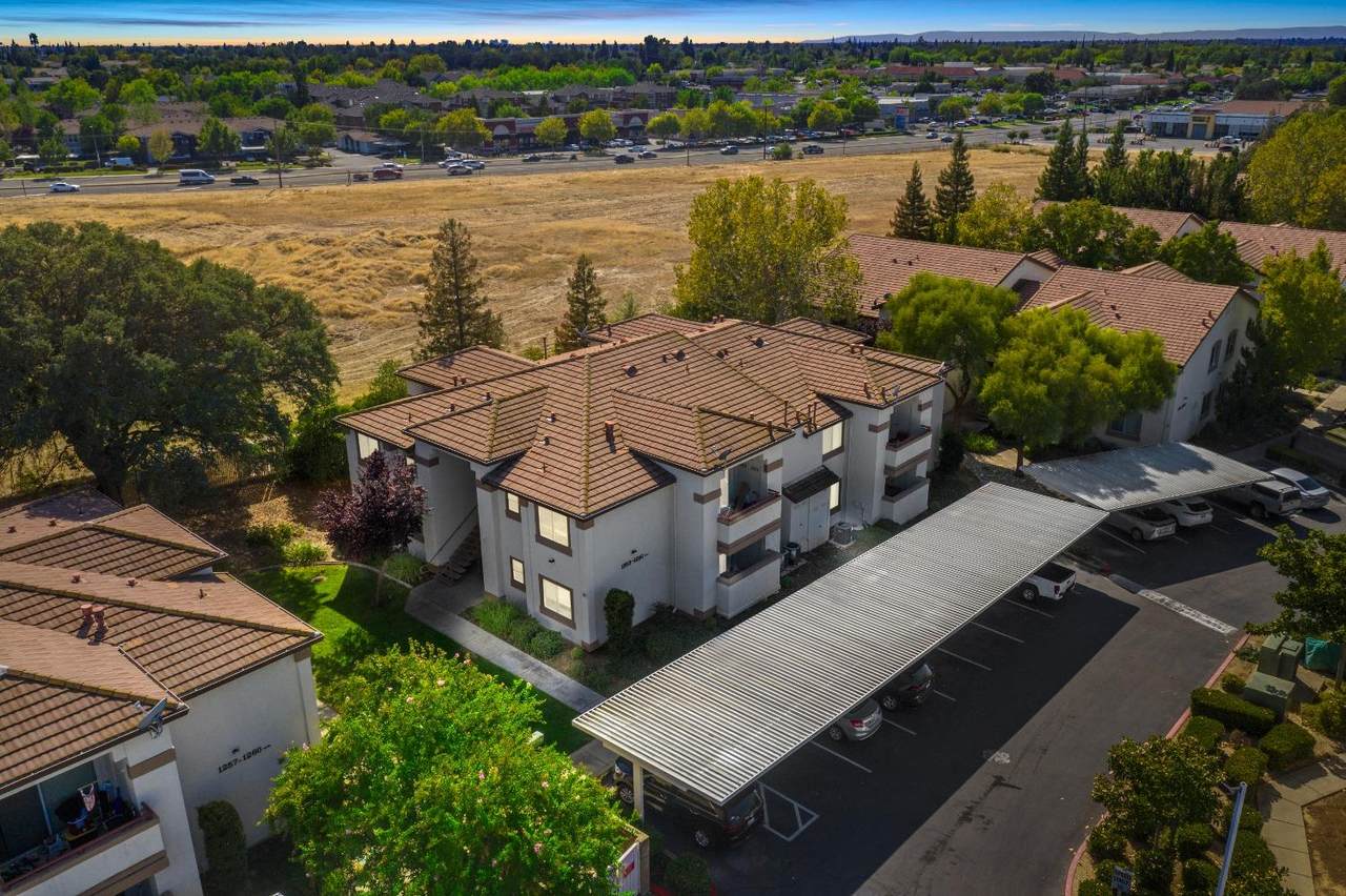 8020 Walerga Road - Photo 1