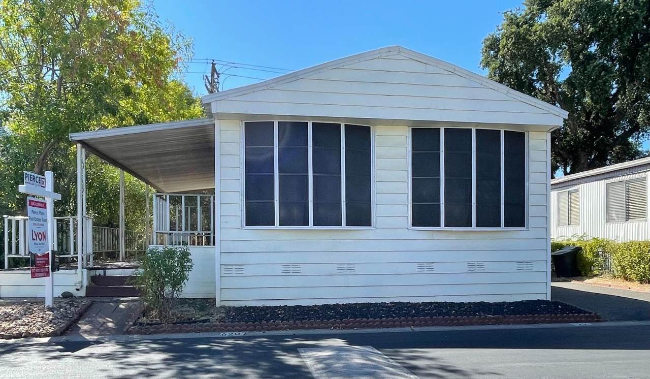 6207 Stagecoach Dr - Photo 1