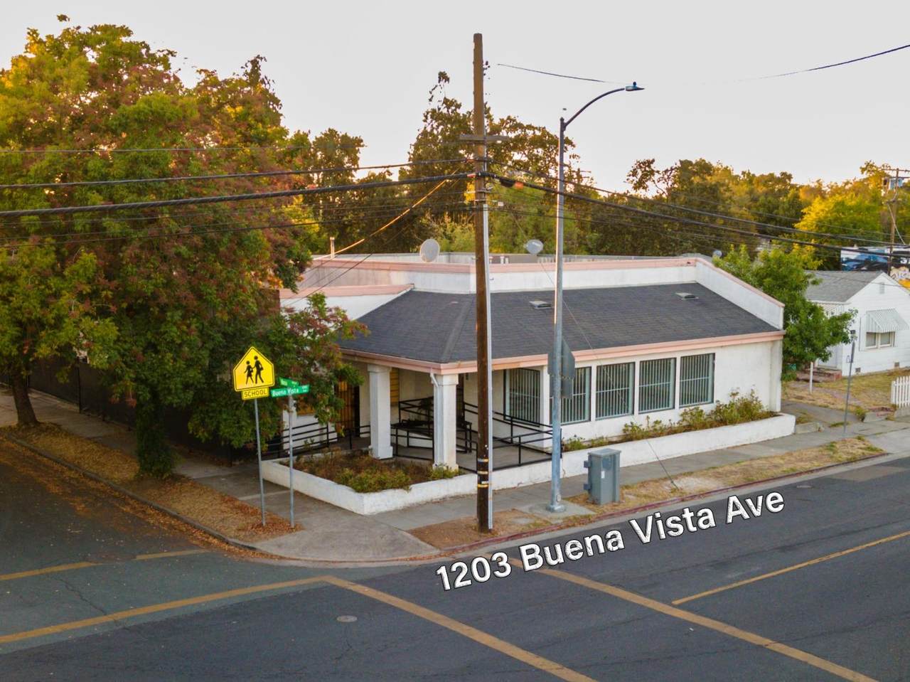 1203 Buena Vista Ave - Photo 1