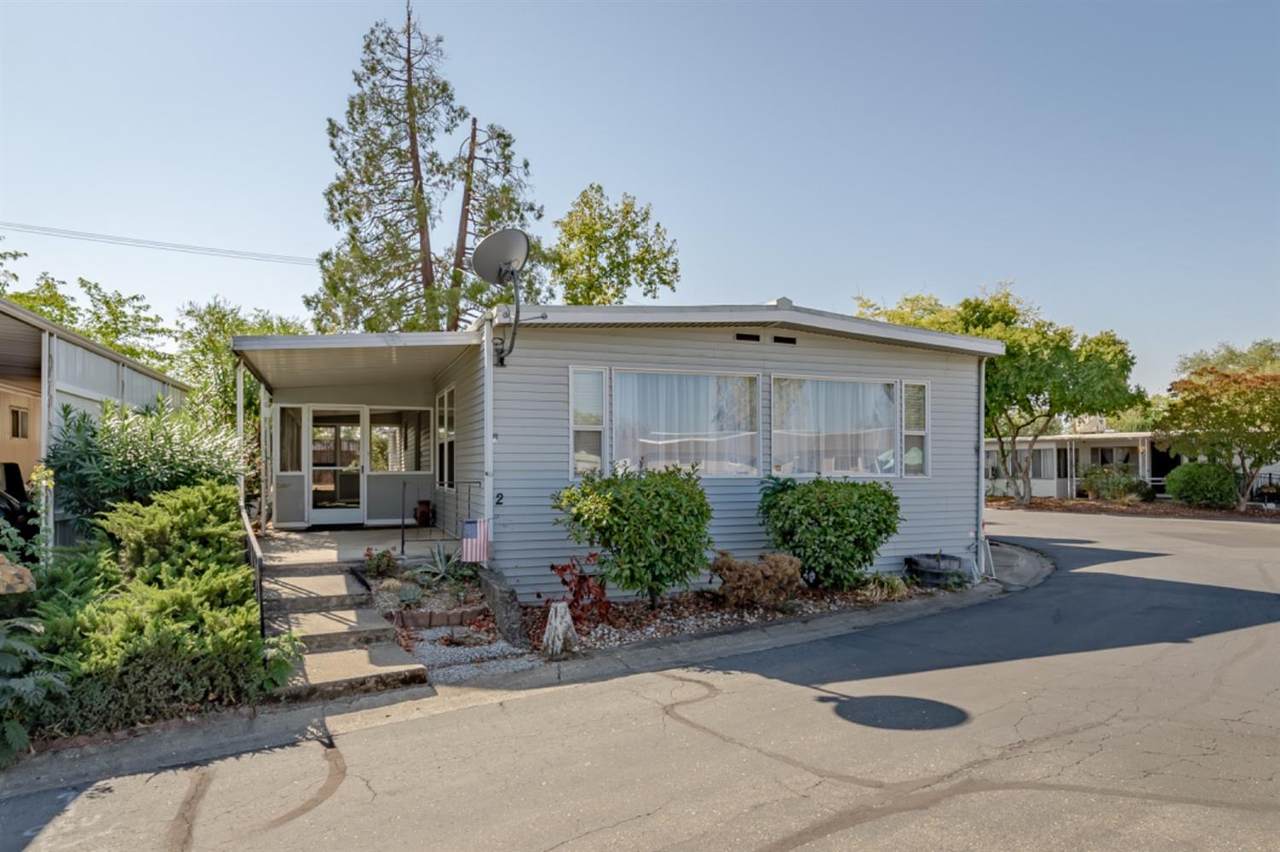 2 Cedar Cir - Photo 1