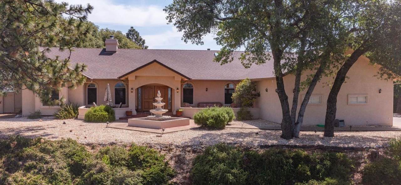 526 Jessica Court - Photo 1