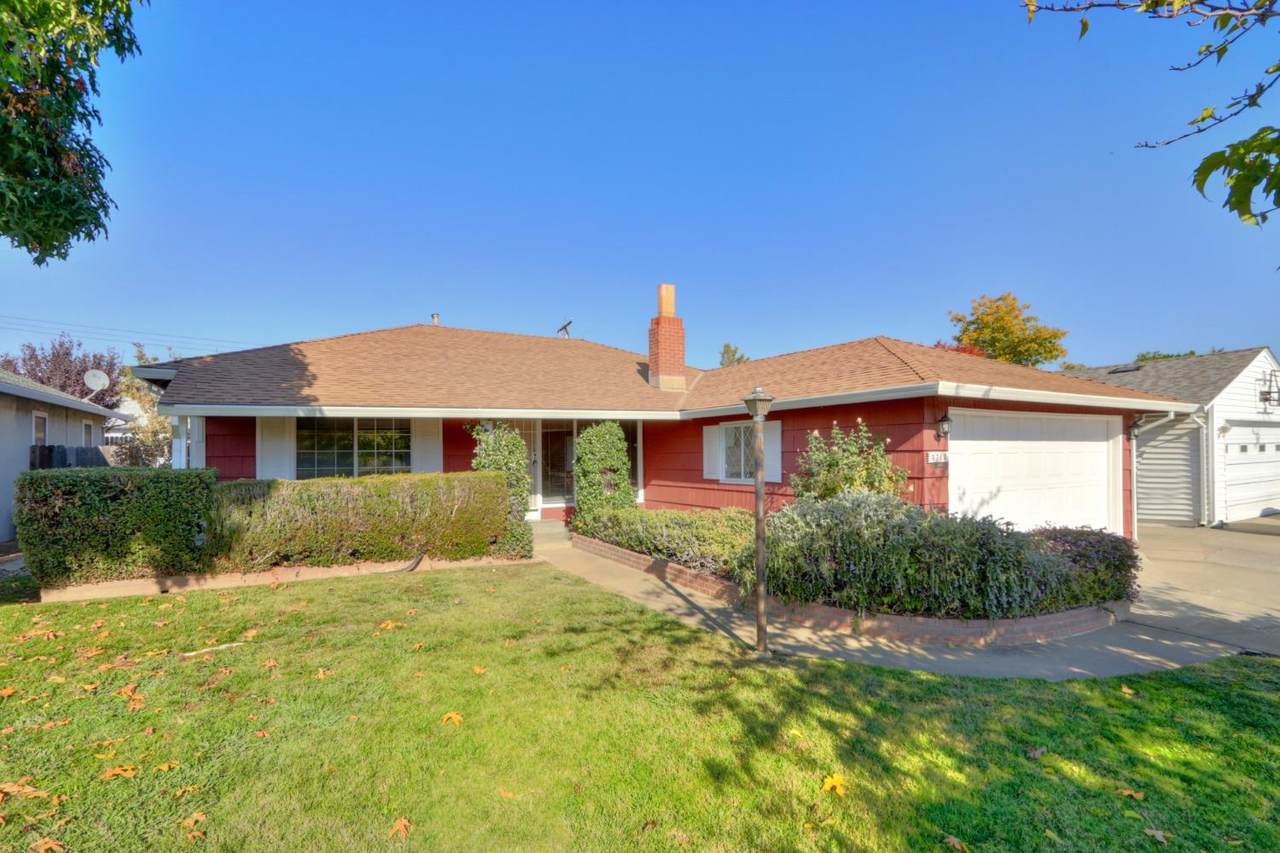 3717 Gratia Avenue - Photo 1