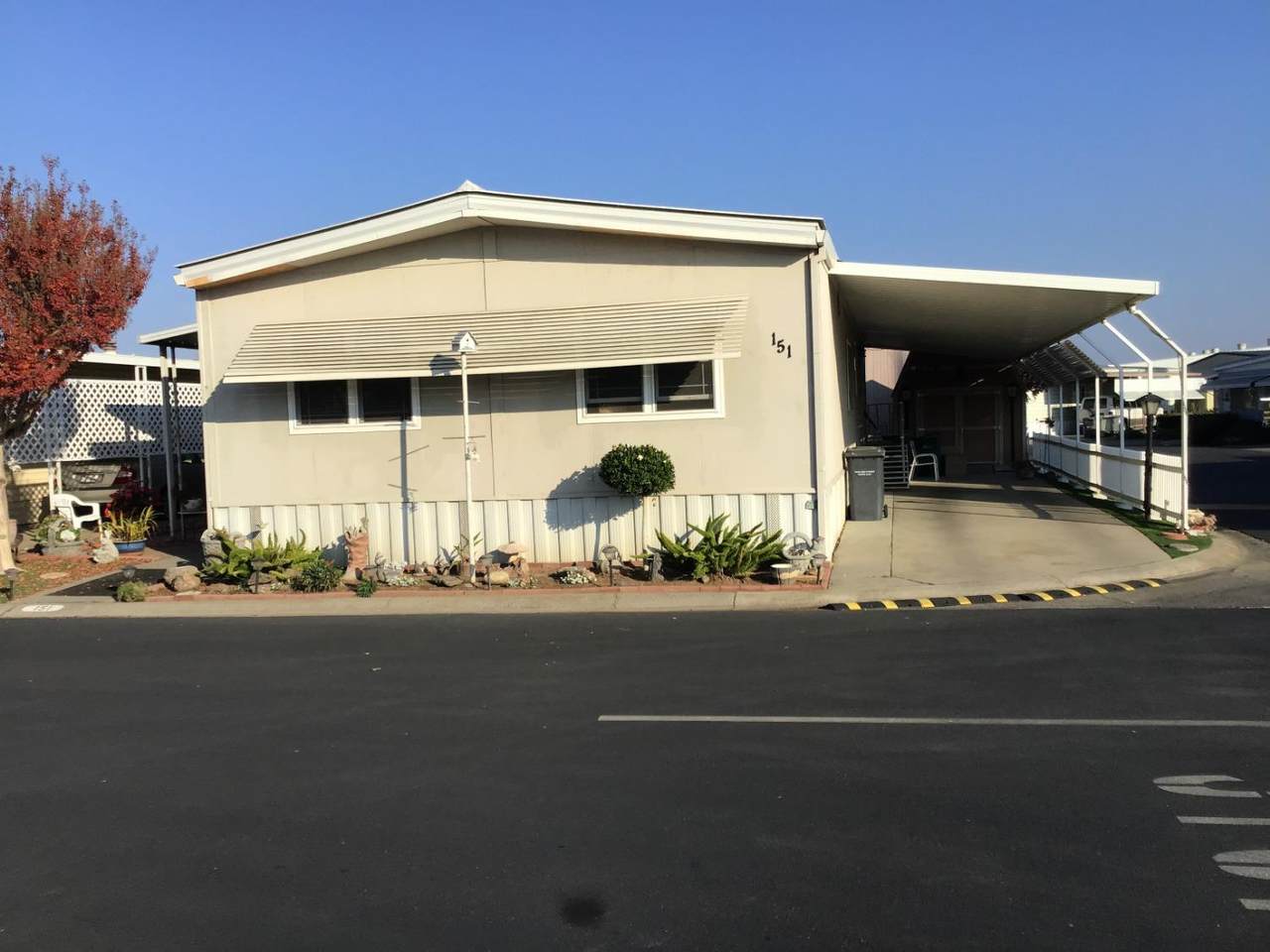 151 Granada - Photo 1