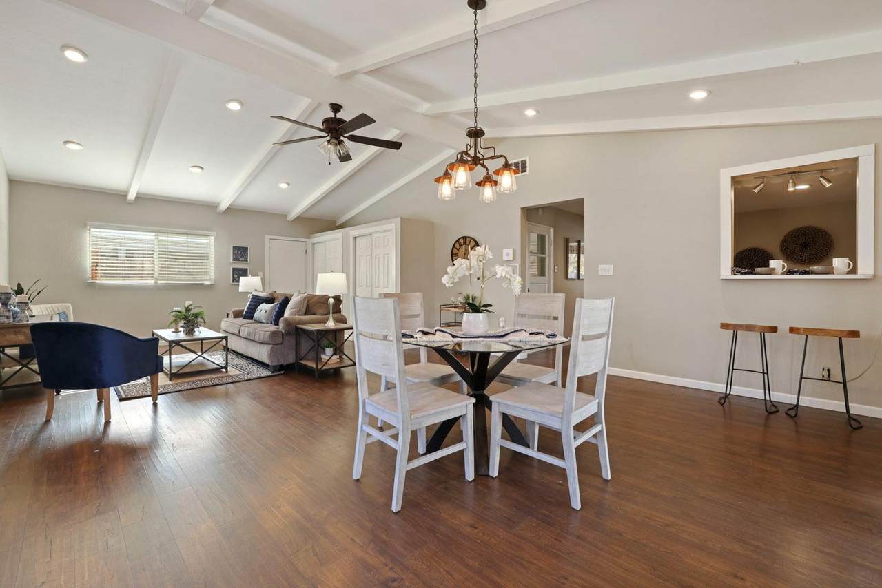 1010 Lincoln Avenue - Photo 1
