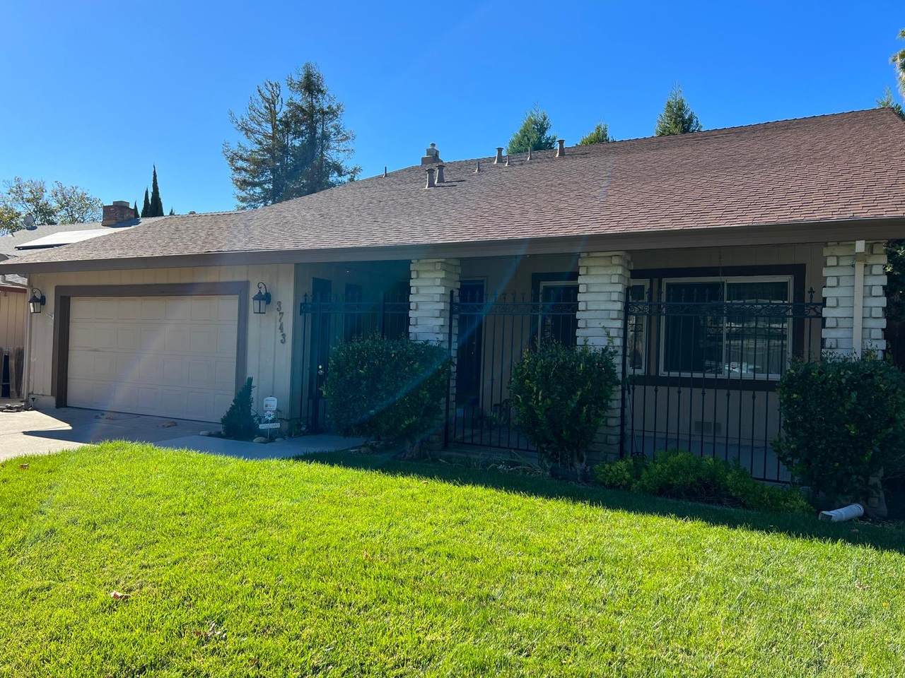 3743 Estate Drive - Photo 1