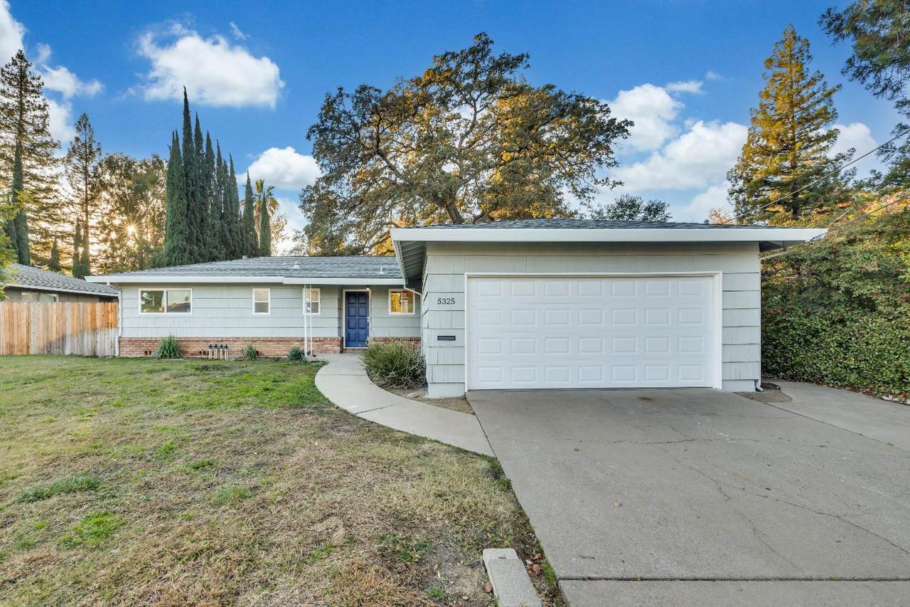 5325 Flagstone Street - Photo 1