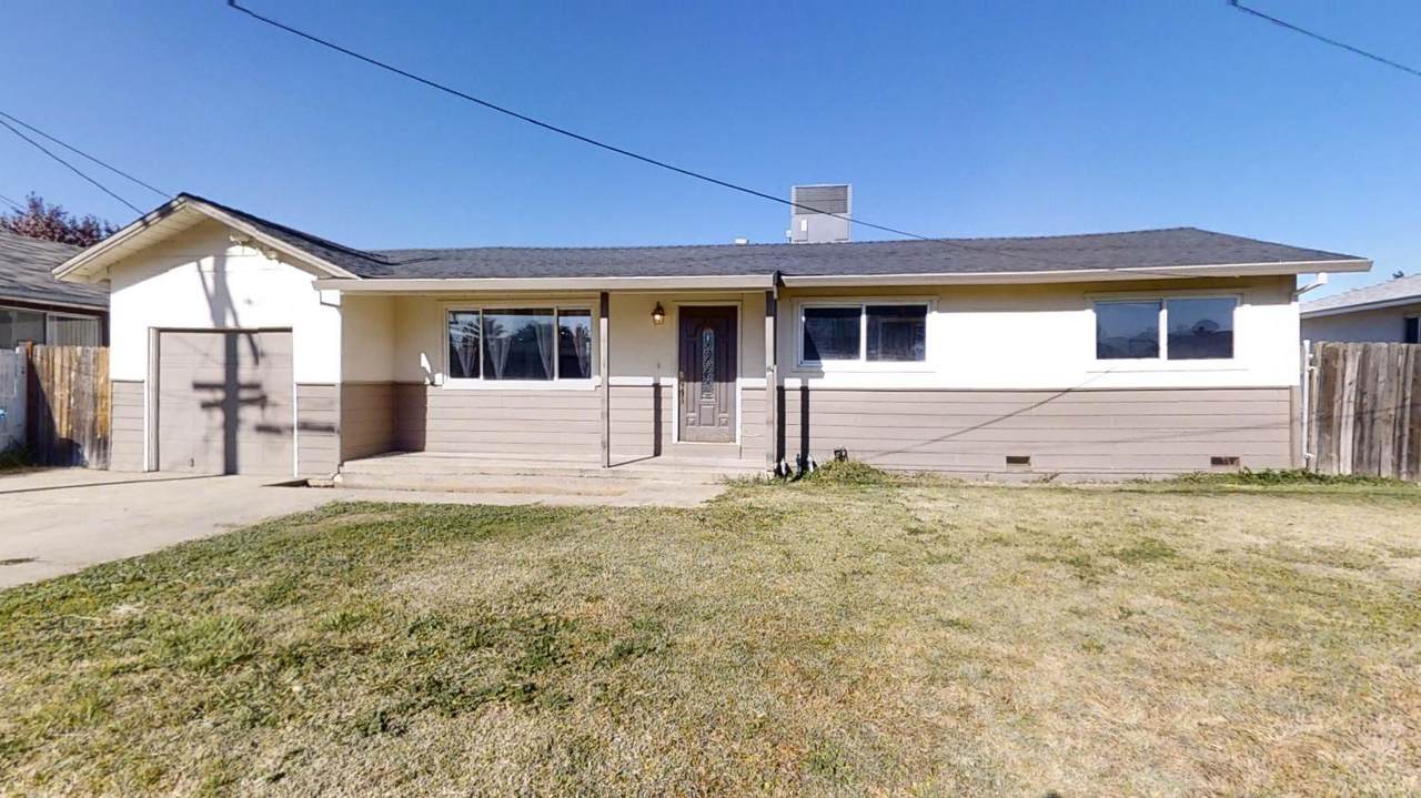 1605 Volk Street - Photo 1