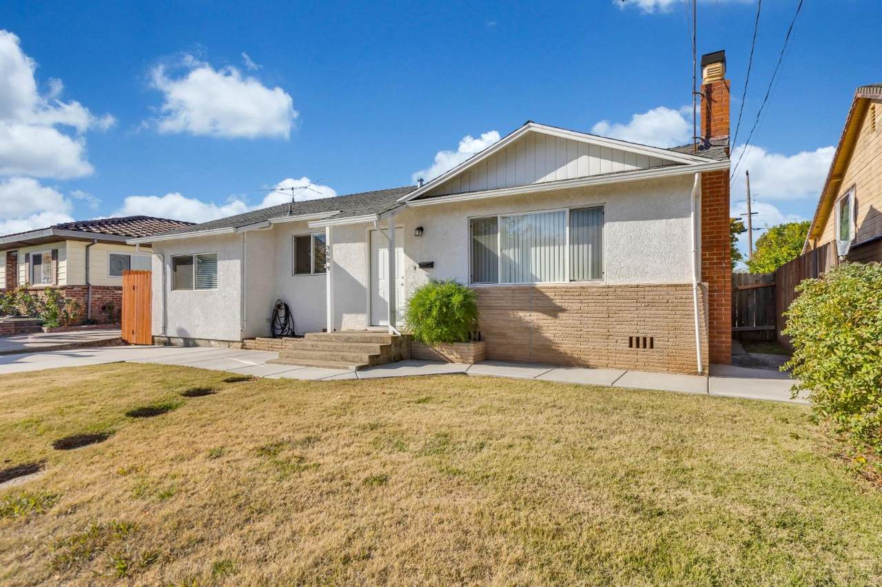 368 L Street - Photo 1