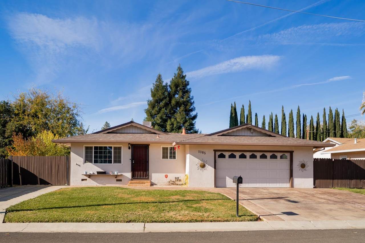 1385 Joseph Street - Photo 1