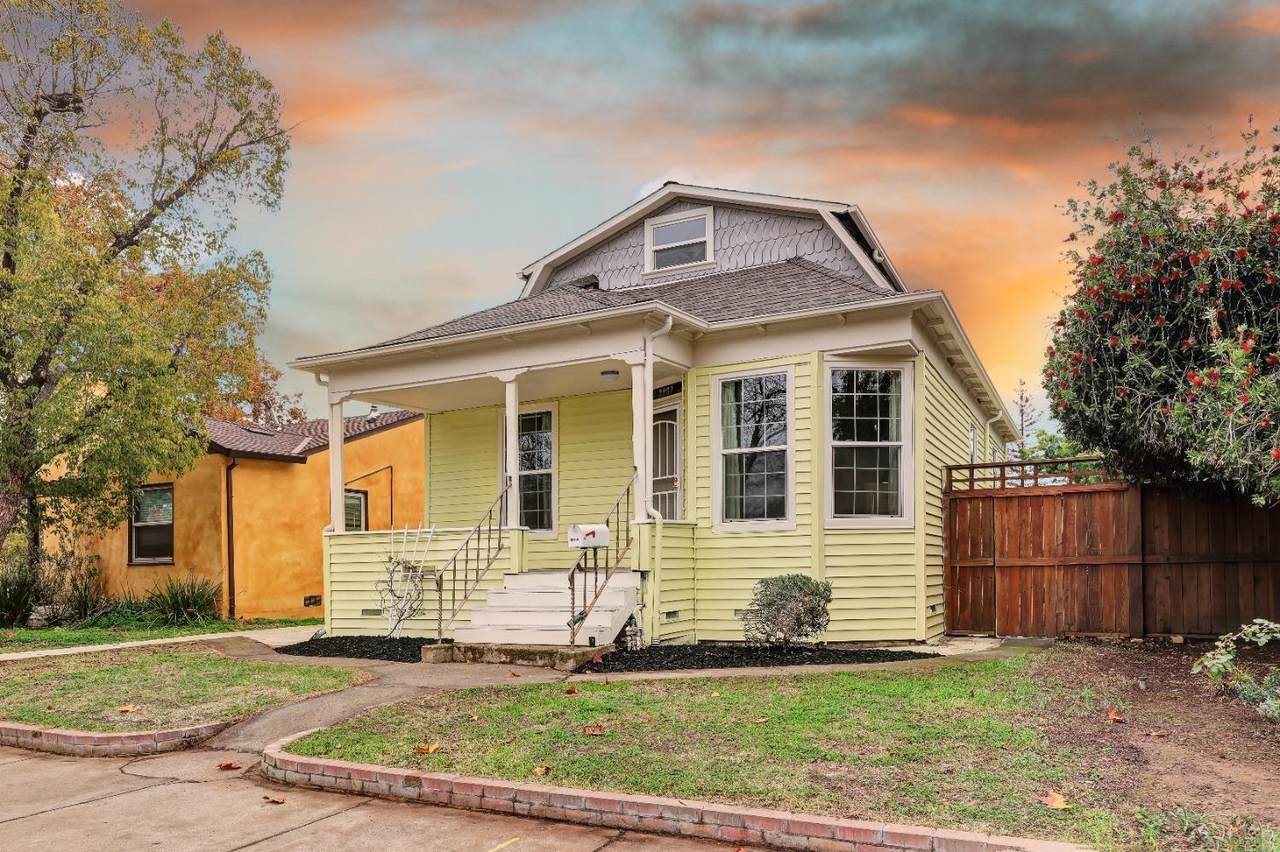 2957 34th Street - Photo 1