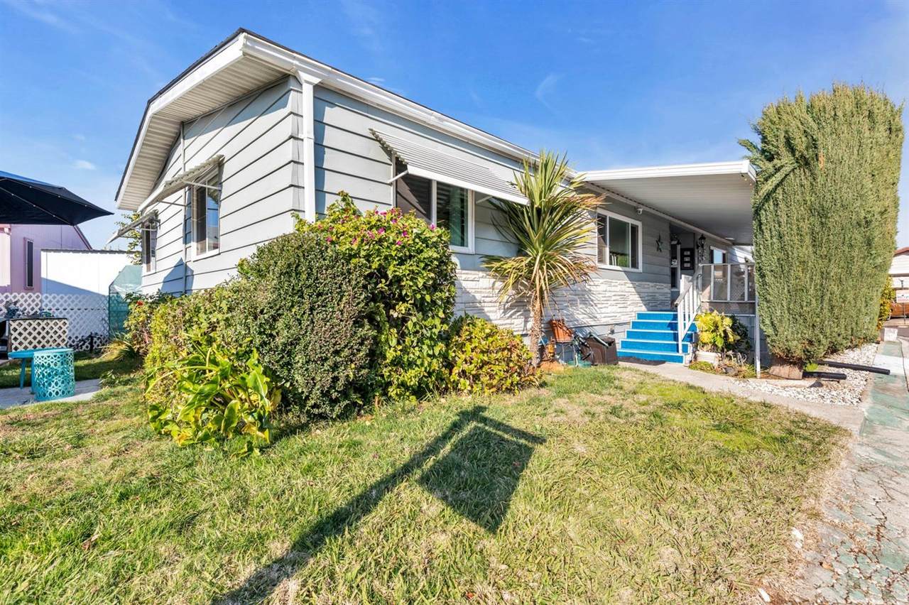 5505 Grove - Photo 1