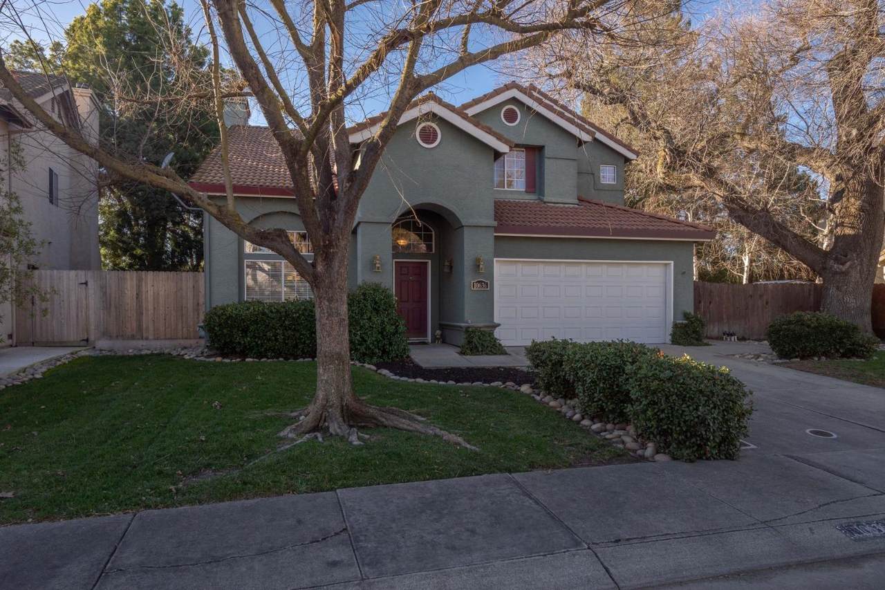 10636 Pleasant Valley Circle - Photo 1