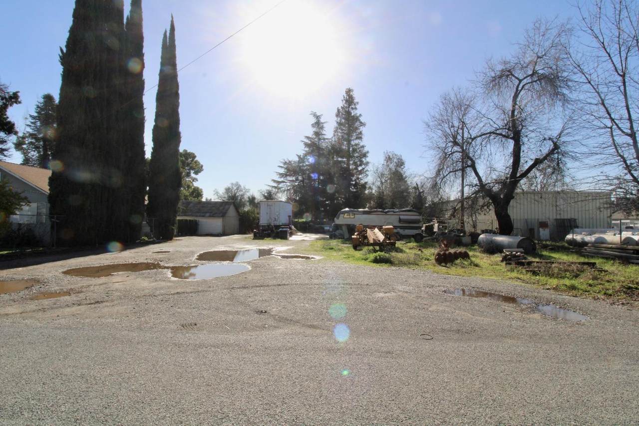 22 Archer Avenue - Photo 1