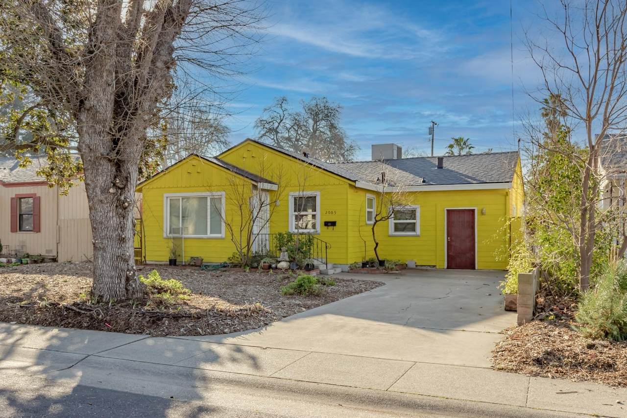 2005 Willow Avenue - Photo 1