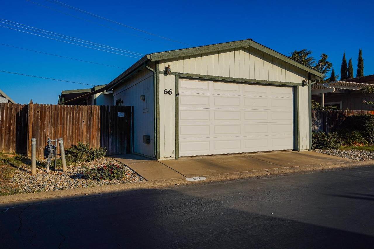 7855 Cottonwood Lane - Photo 1