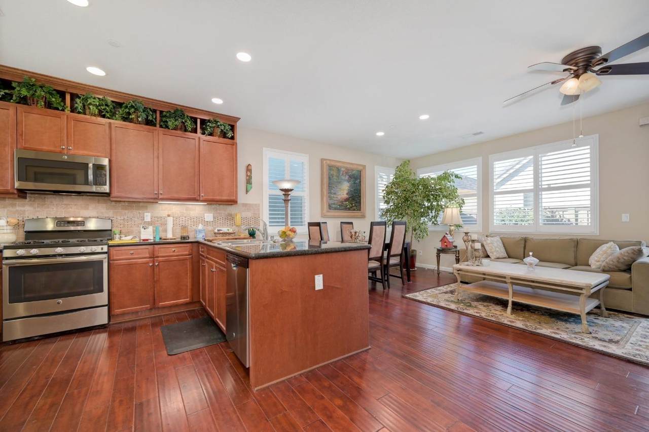 9702 Dartwell Way - Photo 1