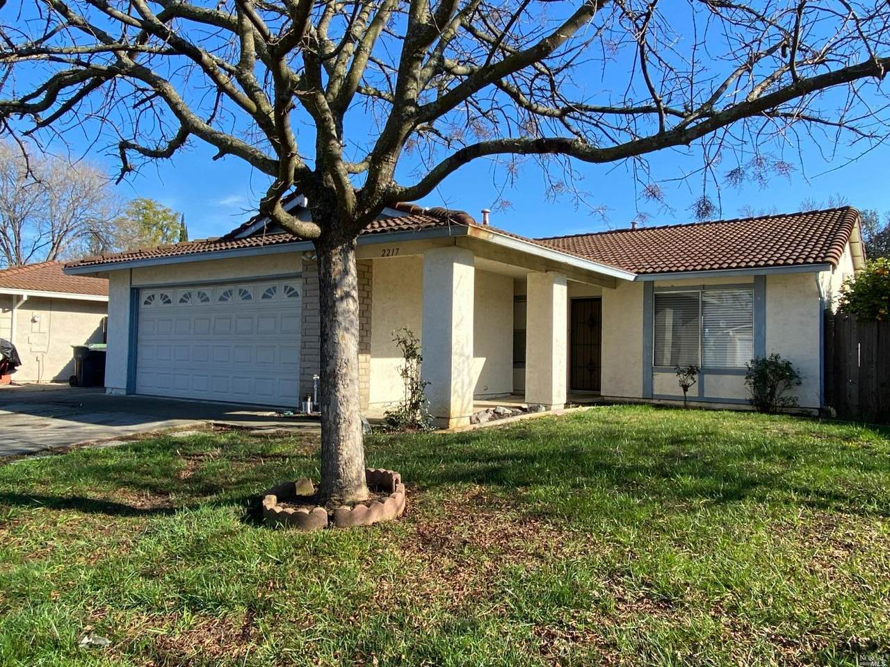 2217 Concord Court - Photo 1